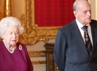 Los primeros golpes de Queen y Philip se confirmaron