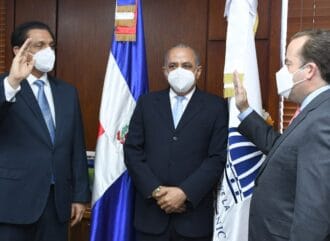 Nuevo ministro de Salud Pública concentrará esfuerzos en la vacunación de población