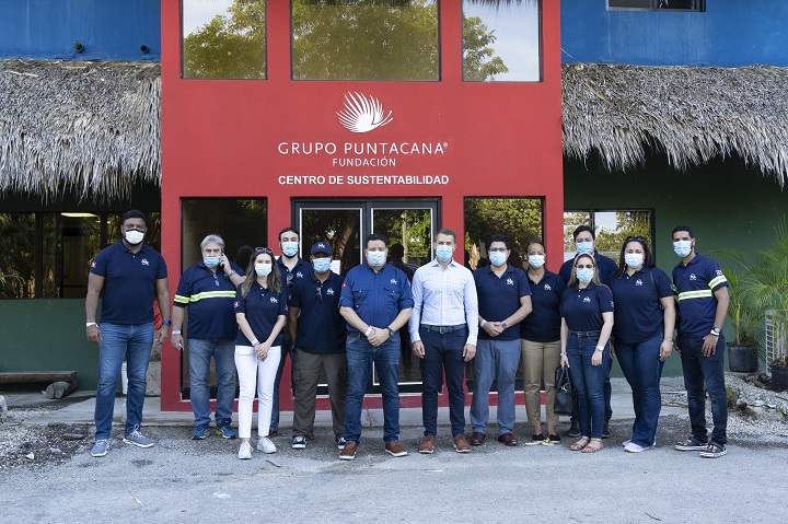 SICPA Dominicana se une a Fundación Grupo Puntacana para preservar los corales marinos