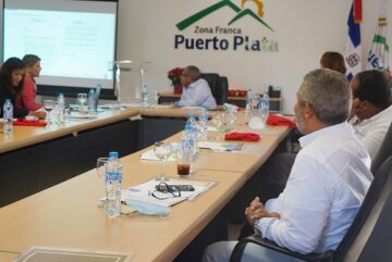 Presidente del consejo administrativo Zona Franca Industrial Puerto Plata presenta informe sobre siete meses de gestión