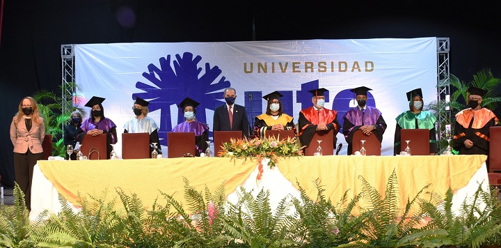 García Fermín destaca modelo educativo implementado por la Universidad de la Tercera Edad (UTE) en beneficio de adultos mayores y del país