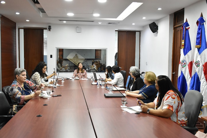 CASFL coordina encuentro entre las ASFL y el Ministerio de Trabajo