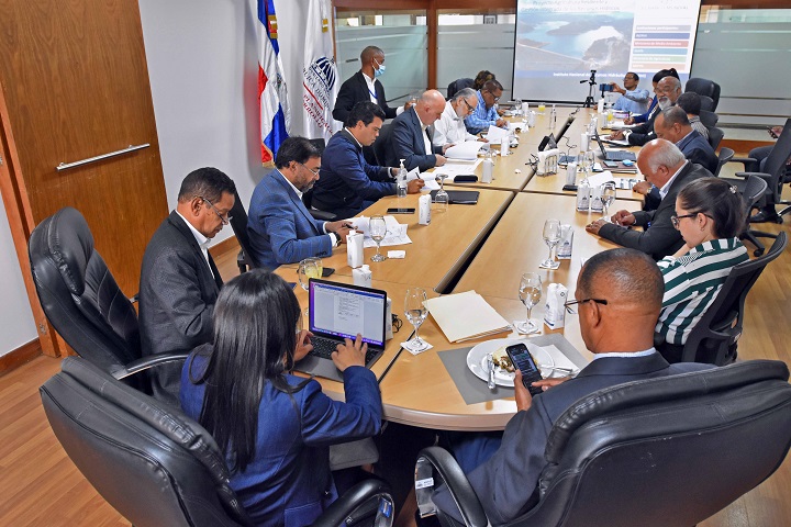 Gobierno realiza en el Ministerio de Economía primera reunión del Comité Directivo del Proyecto Agricultura Resiliente