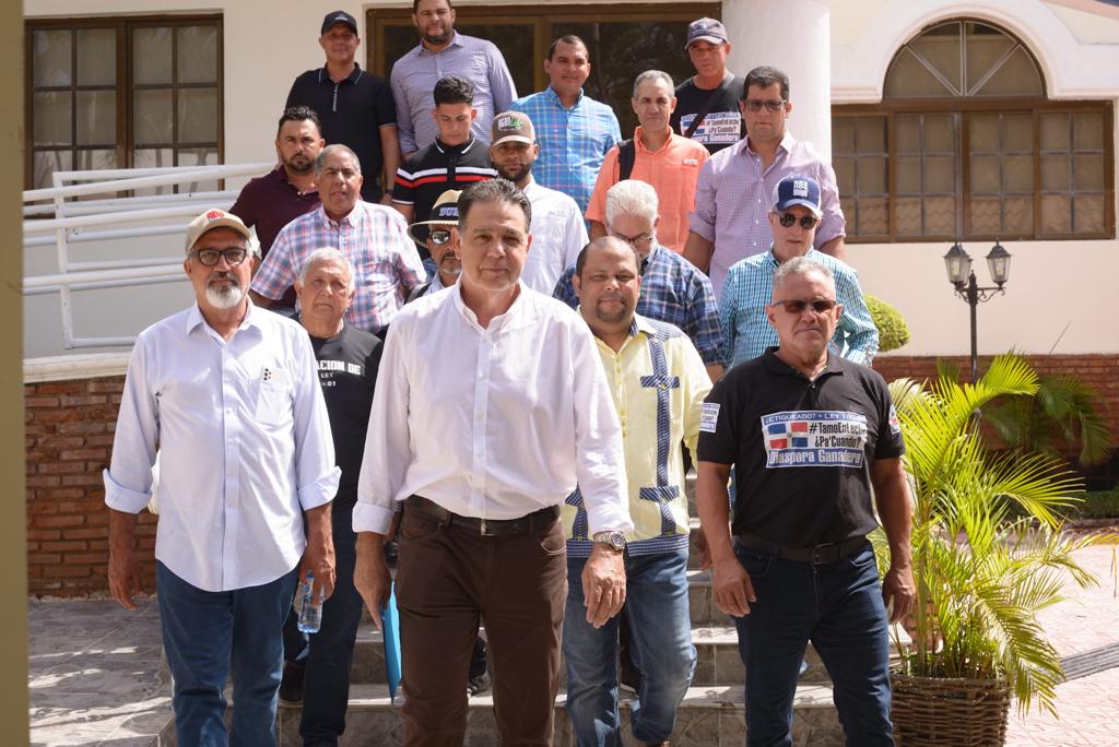 Frente Ganadero inicia diálogo con el presidente Abinader y el Gobierno