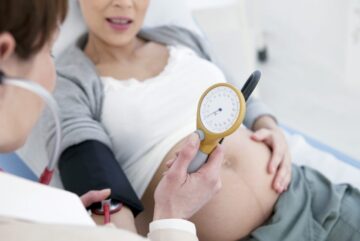 La preeclampsia se relaciona con un aumento de los marcadores de daño e inflamación de las células cerebrales