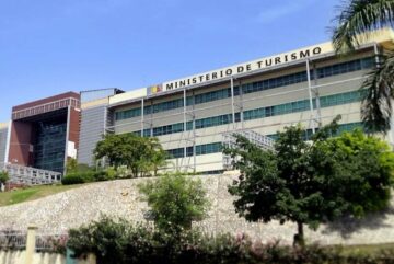 MITUR construirá centro de convenciones en Santo Domingo