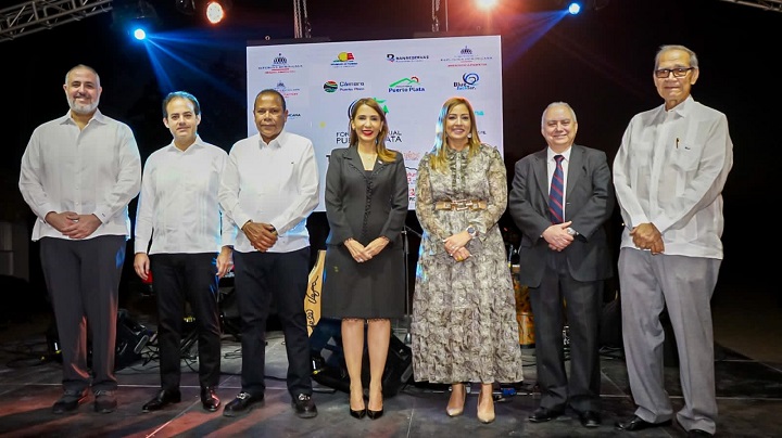 Inicia Foro Empresarial para impulsar la inversión en Puerto Plata