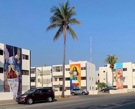 "Ruta de arte y color" en el Malecón de Puerto Plata