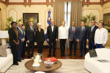 Reunión de la subsecretaria de Estado de los EE.UU. Sherman con el presidente de la República Dominicana Luis Abinader
