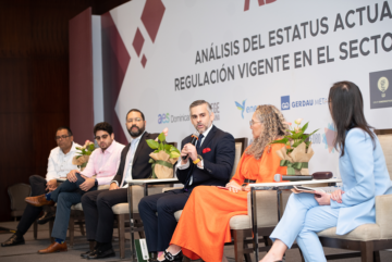 Conversatorio de ADIE destaca la necesidad inminente de reformas en la regulación del sistema eléctrico de la República Dominicana