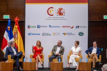 Destacados inversionistas turísticos españoles en el país protagonizan evento de la Cámara de Comercio de España