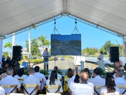 Puerto Plata: inauguran parque solar para suplir energía a puerto de Carnival