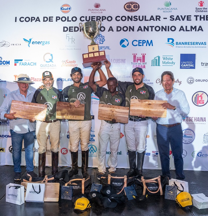 Exitosa I Copa de Polo Cuerpo Consular – Save the Children a beneficio de la niñez realizada en Punta cana Resort