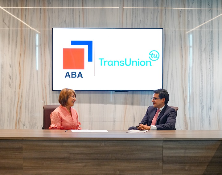 ABA y TransUnion implementarán un score crediticio alternativo para facilitar acceso a viviendas de bajo costo