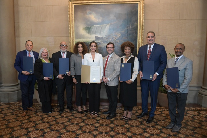 Senado de Nueva York rinde homenaje a Acroarte; senador Sepúlveda invita a celebrar Premios Soberano en la ciudad de New York