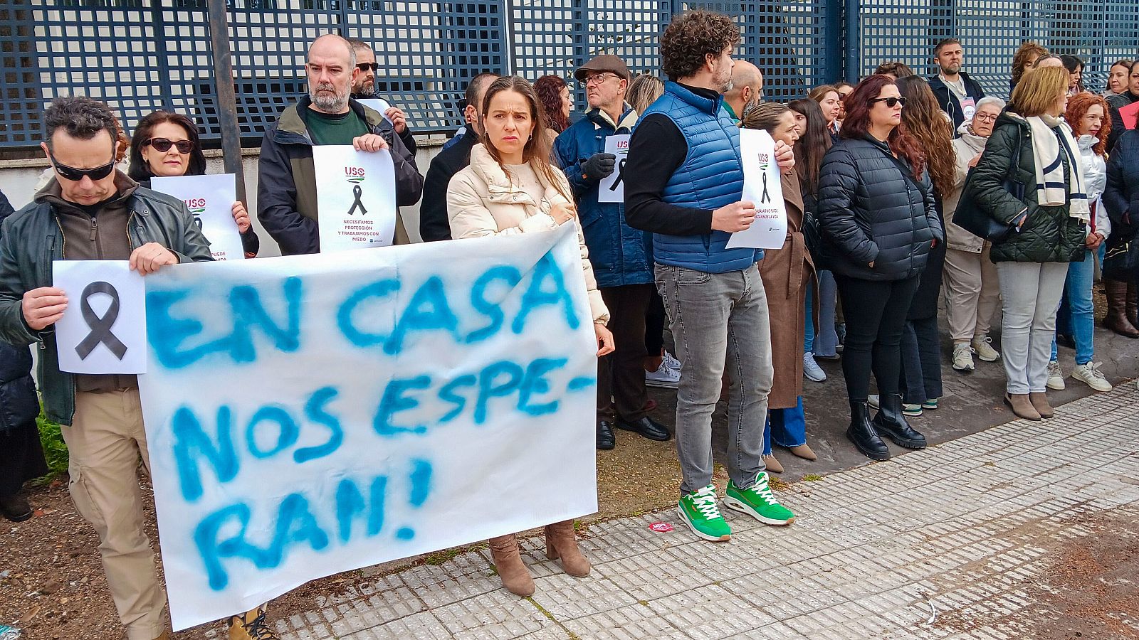 Tragedia en Badajoz: Asesinato de Educadora Sacude el Sistema de Protección de Menores