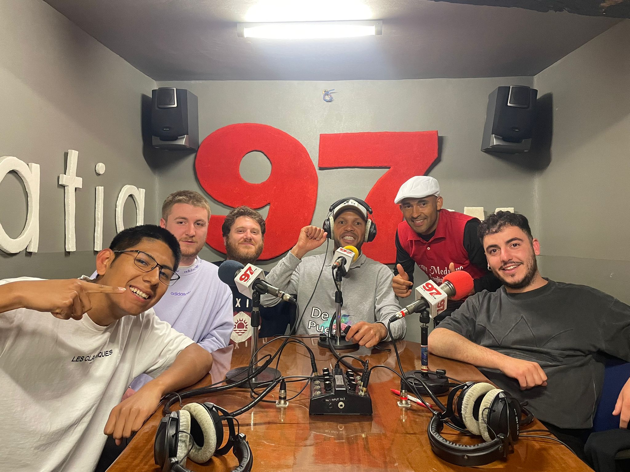Auzoko y Saim mendi programa completo en Arte Kallejero por la 97fm, Bilbao.