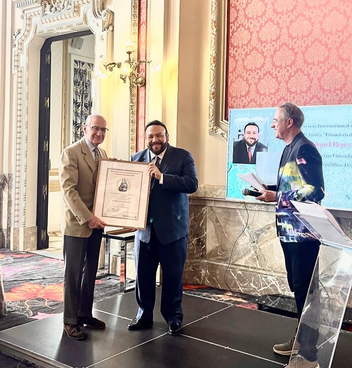 Miguel Reyes Sánchez gana Premio Internacional de Investigación Histórica “Francisco de Vitoria” 2025