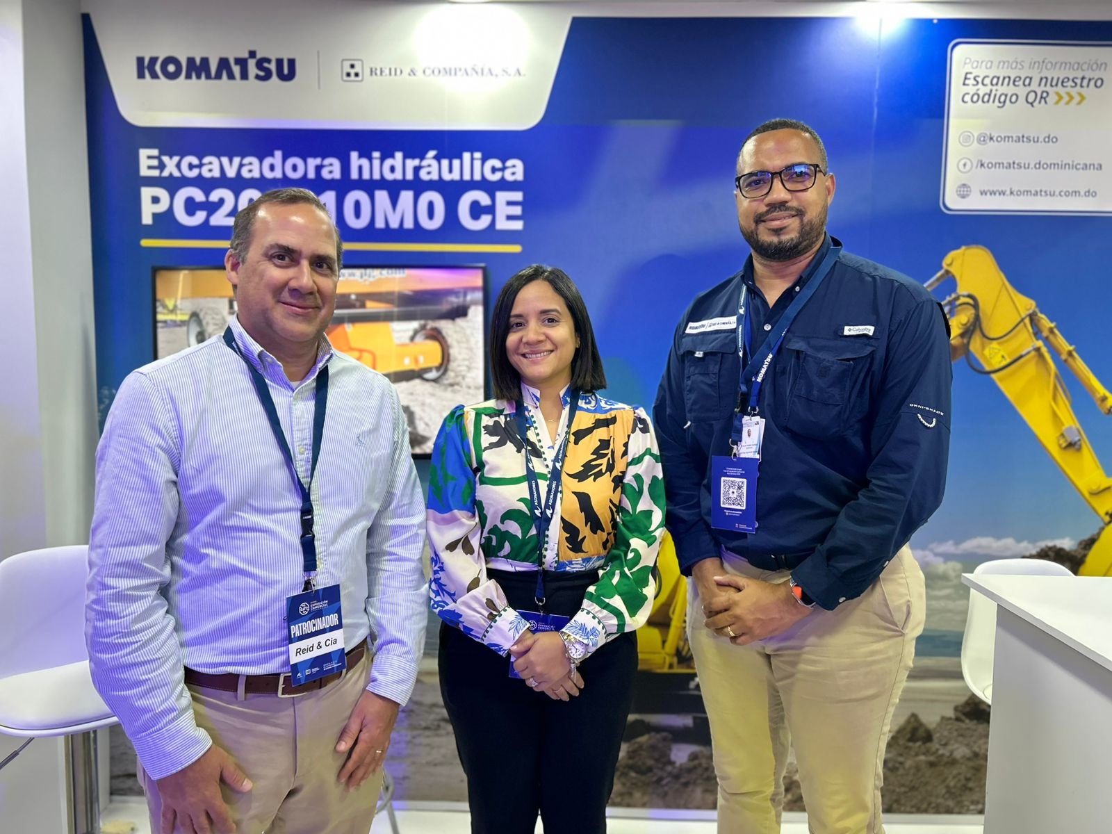 Punta Cana – La División de Construcción, Agrícola e Industrial de Reid & Compañía fue establecida en mayo de 2002, formó parte de la 37 Exposición Comercial de la Asociación de Hoteles y Turismo de la República Dominicana (Asonahores), el evento más influyente de la cadena de valor turística en el país y en el Caribe. Durante la feria, los presentes compartieron con los principales ejecutivos de esta compañía líder en la industria, quienes ofrecieron información de primera mano al tiempo que les mostraban su portafolio de marcas y servicios posventa. El gerente de ventas, Stalin Pérez, comentó que Reid & Compañía es el representante de Komatsu, líder global en la venta de equipos para construcción y minería entre las cuales destacó las excavadoras, retroexcavadoras, motoniveladoras, camiones articulados, camiones mecánicos, cargadores frontales, minicargadores, tractores sobre orugas, miniexcavadoras y montacargas. Con más de 100 años de trayectoria, Komatsu es sinónimo de productividad, confiabilidad y durabilidad. Reid & Compañía, S. A. también representa otras marcas de renombre en el sector como son los montacargas Maximal con baterías de litio; JLG, líder mundial en equipos de acceso y plataformas elevadoras; Atlas Copco, equipos livianos para construcción y minería; Dulevo, barredoras viales e industriales; Dynapac, equipos para compactación de suelo y pavimentación de asfalto; MB Crusher, trituradoras, cribadoras y fresadoras, y Wanco, equipos de seguridad vial. Con la presencia de Reid & Compañía en la 37ª Exposición Comercial de Asonahores reafirma su compromiso con los sectores productivos del país, facilitando el acceso a equipos de alta tecnología a través de amplia oferta de servicio y contribuyendo al fortalecimiento del turismo, principal motor de la economía dominicana. Sobre Reid & Compañía, S. A. La División de Construcción, Agrícola e Industrial de Reid & Compañía fue establecida en mayo de 2002, ofreciendo soluciones integrales a través de la venta de equipos industriales y de construcción, repuestos genuinos y un servicio de postventa completo respaldado por tecnología de punta y personal altamente capacitado.