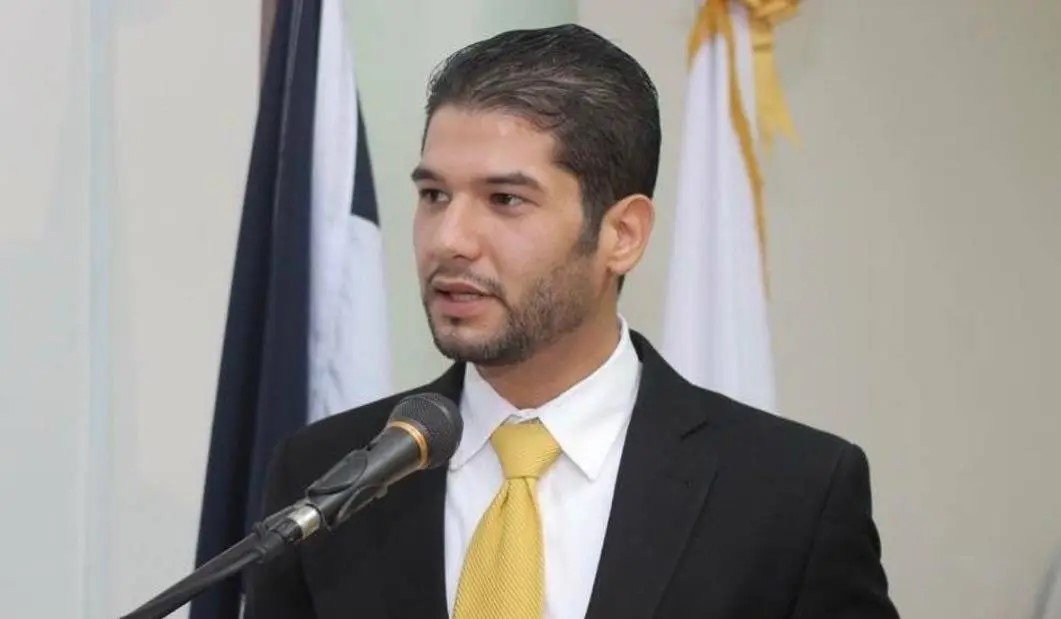 CRD pide al pte. Abinader asumir como tarea urgente levantar en SFM el Aeródromo Múltiple del Nordeste